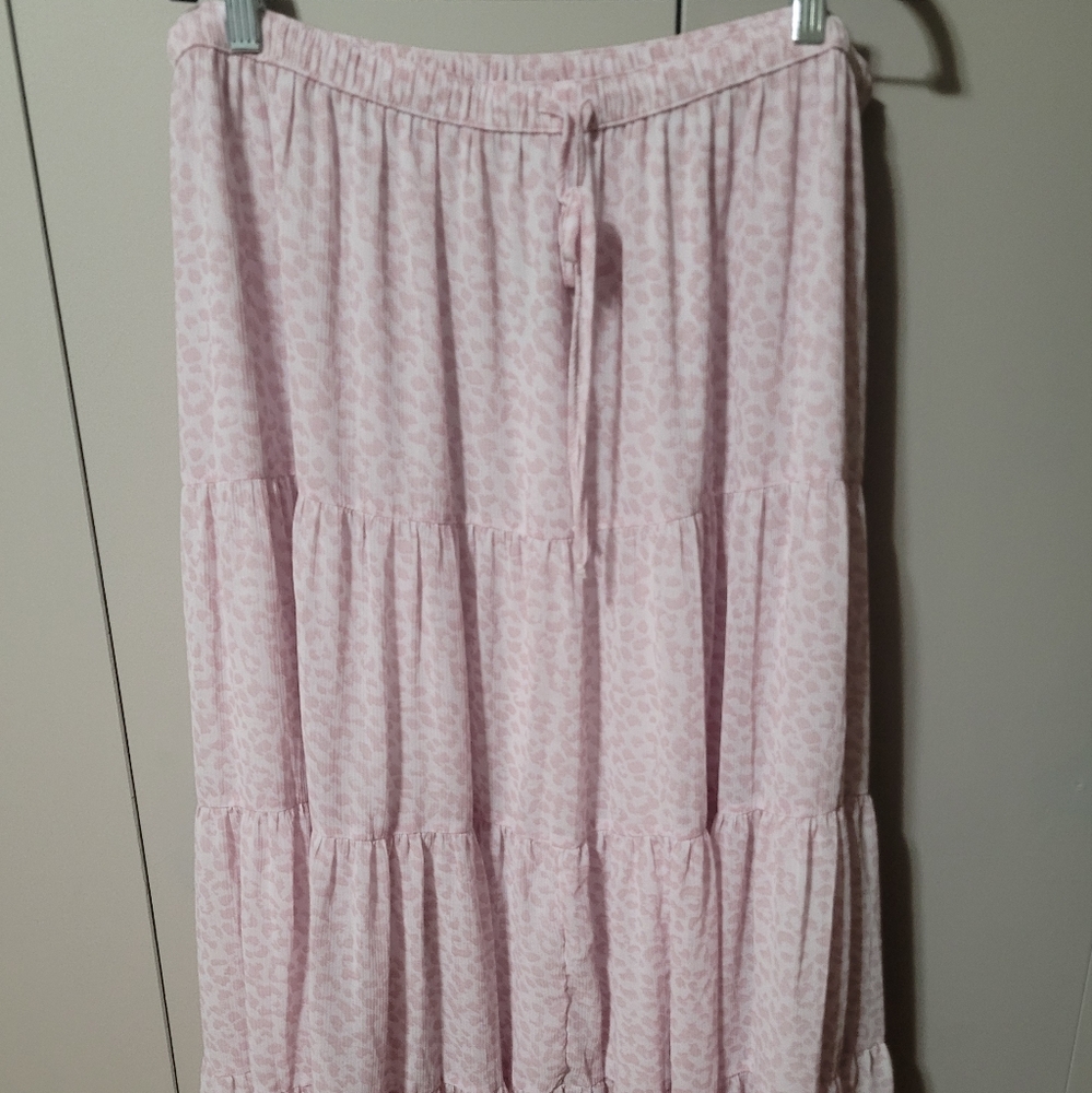 Tiered peasant skirt NWT